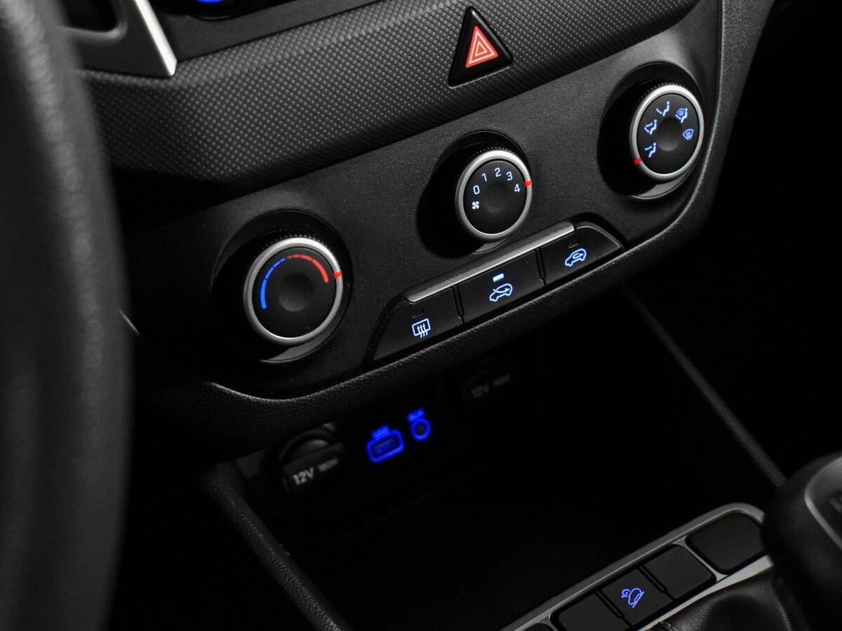 Hyundai Creta б/у, 2016, Механическая. Фото: #17