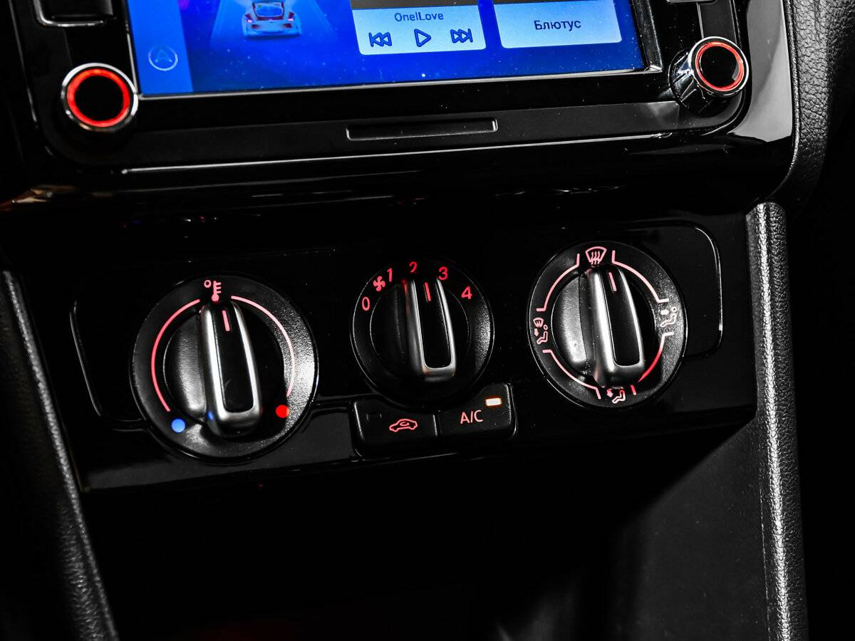 Volkswagen Polo б/у, 2017, Автоматическая. Фото: #12