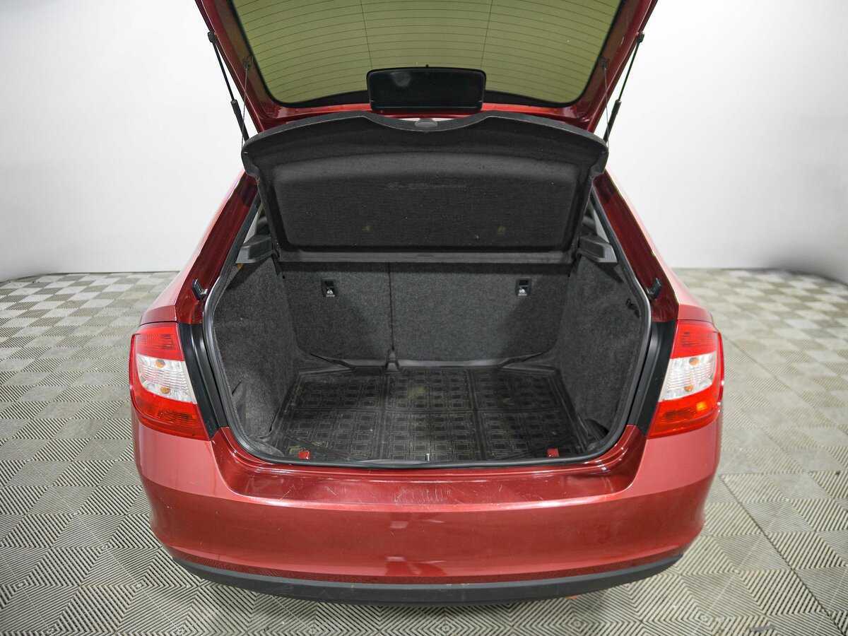 Skoda Rapid б/у, 2016, Механическая. Фото: #13