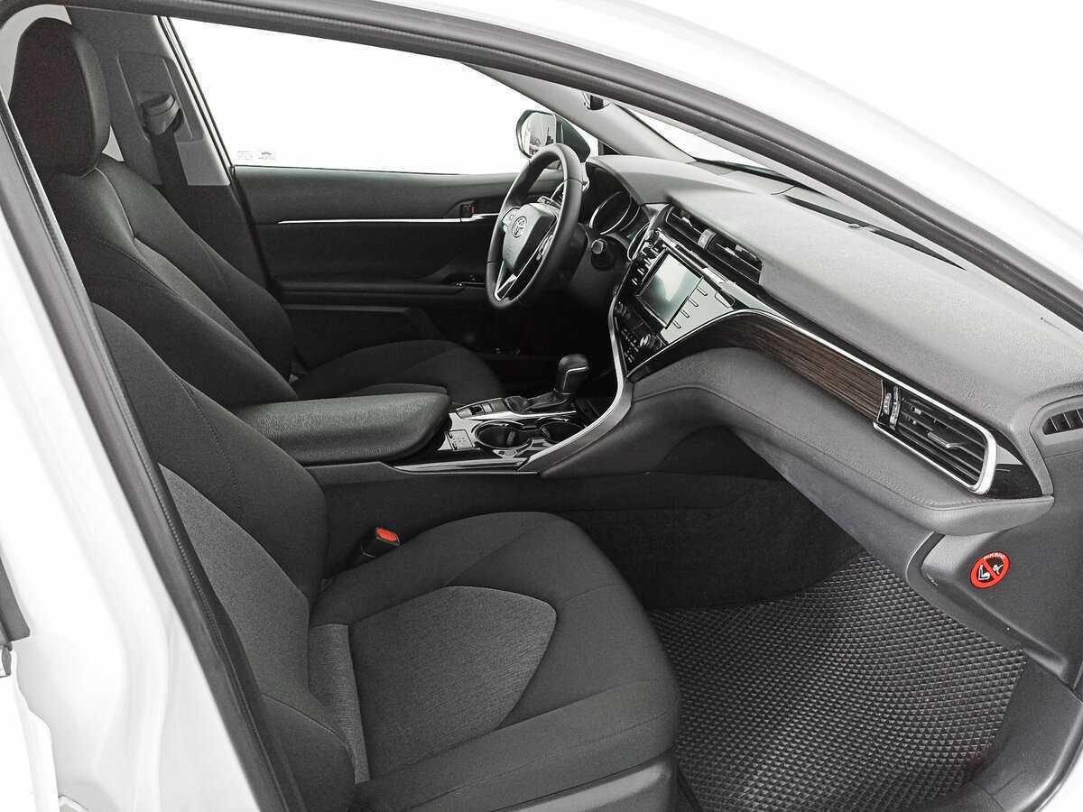 Toyota Camry б/у, 2019, Автоматическая. Фото: #7