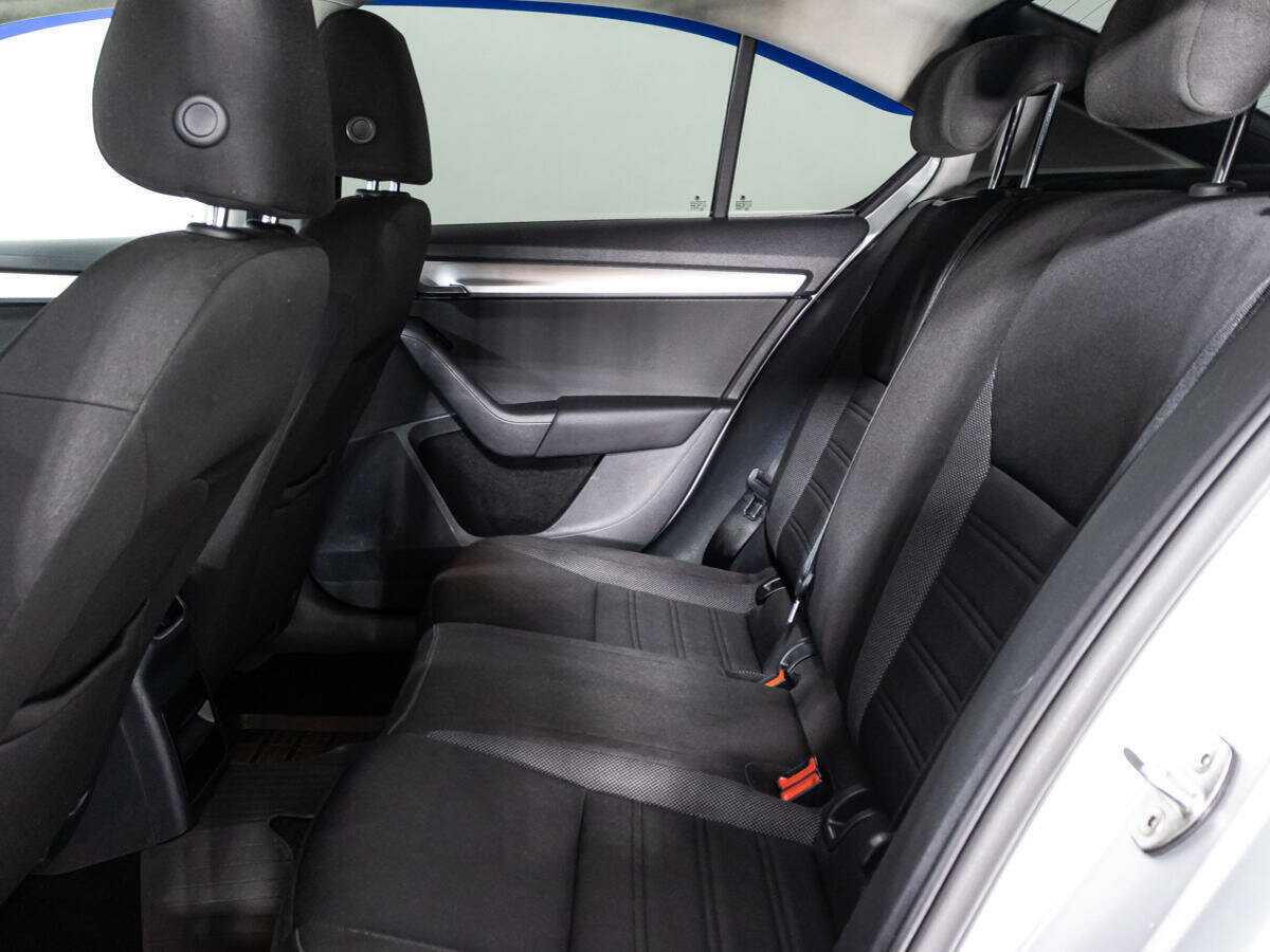 Skoda Octavia б/у, 2017, Роботизированная. Фото: #9