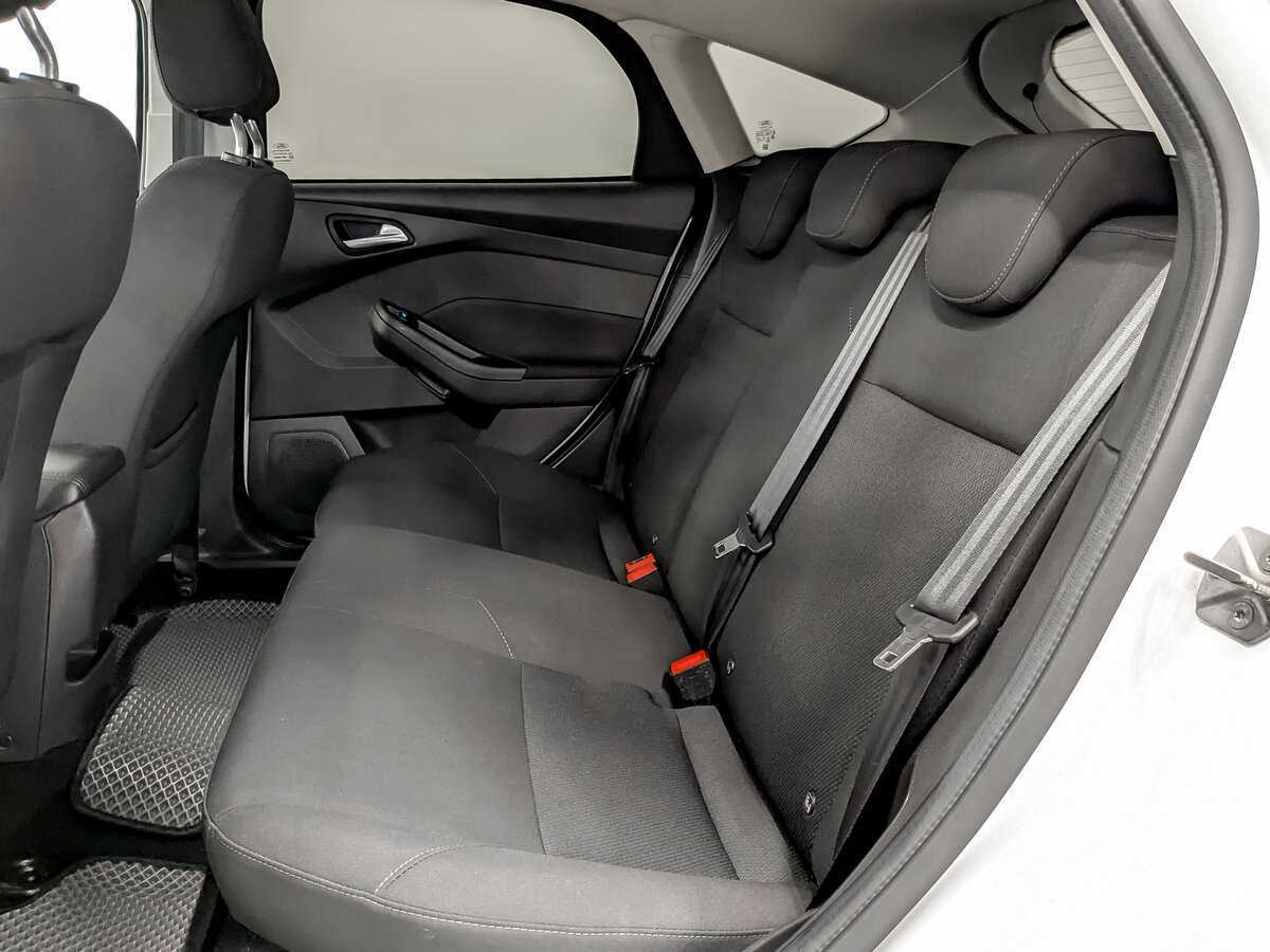 Ford Focus б/у, 2015, Механическая. Фото: #11