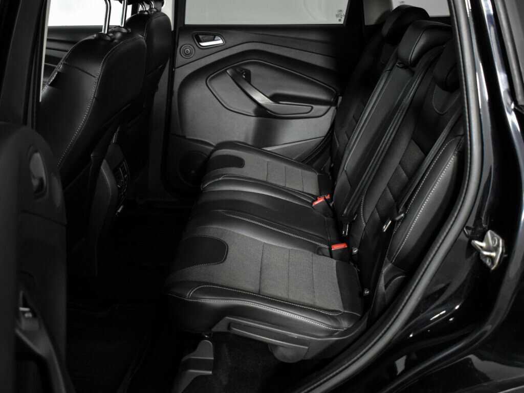 Ford Kuga б/у, 2013, Автоматическая. Фото: #11