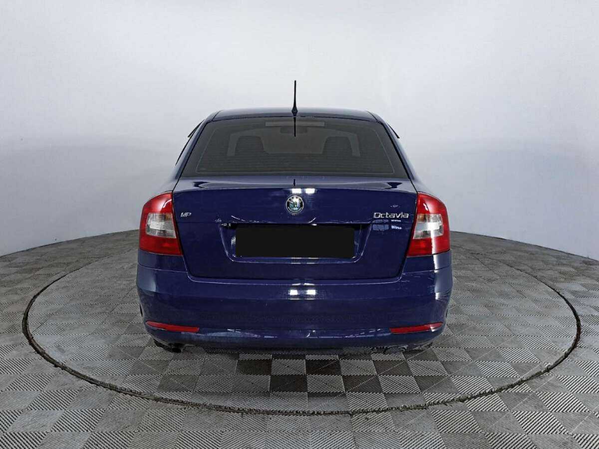 Skoda Octavia б/у, 2012, Механическая. Фото: #4