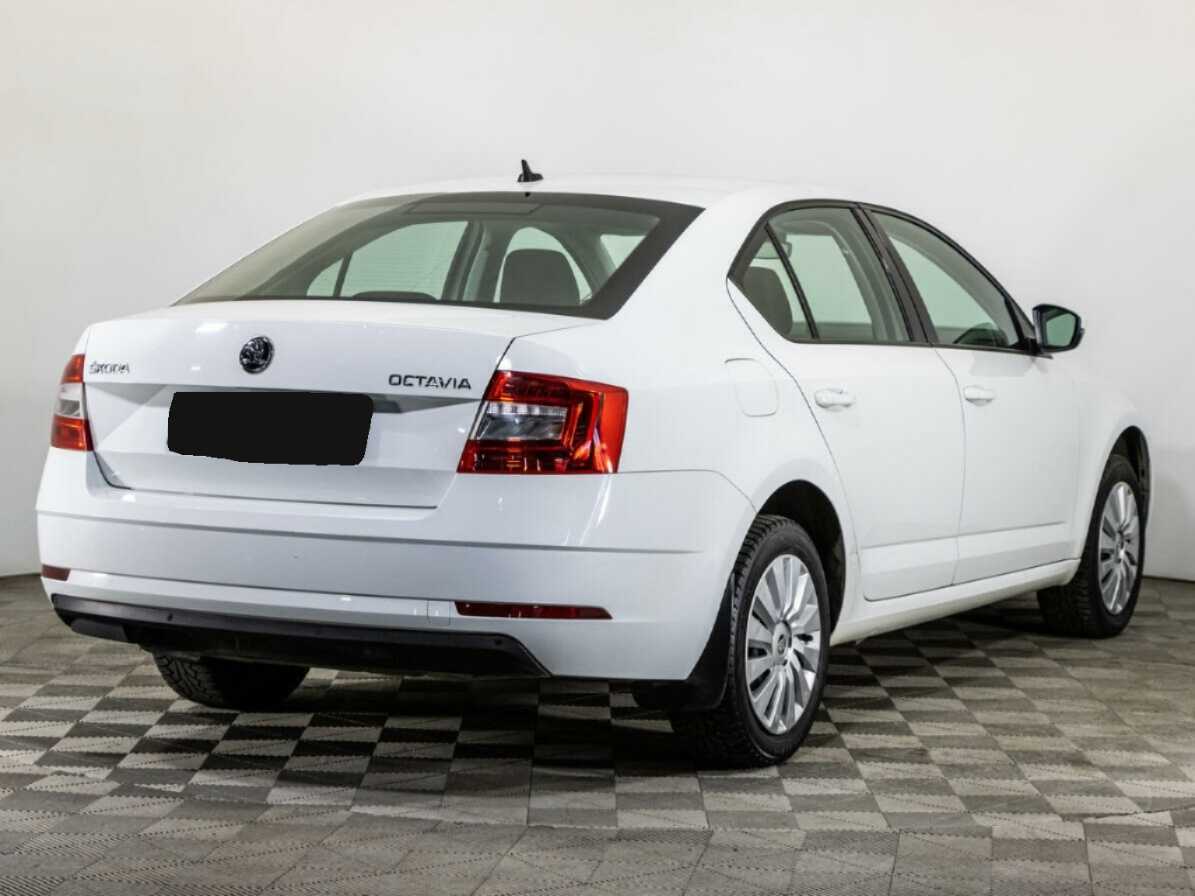 Skoda Octavia б/у, 2018, Автоматическая. Фото: #4