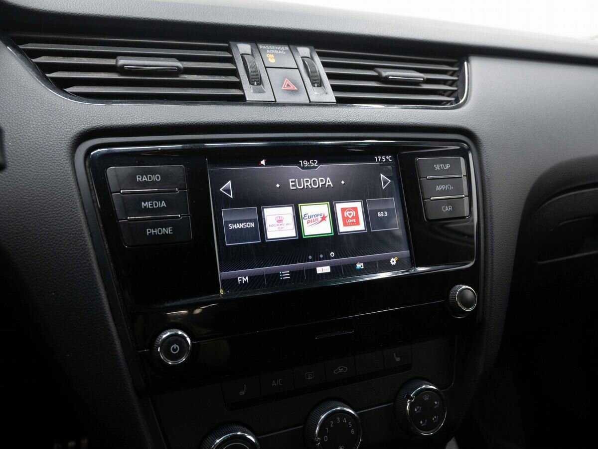 Skoda Octavia б/у, 2018, Механическая. Фото: #16