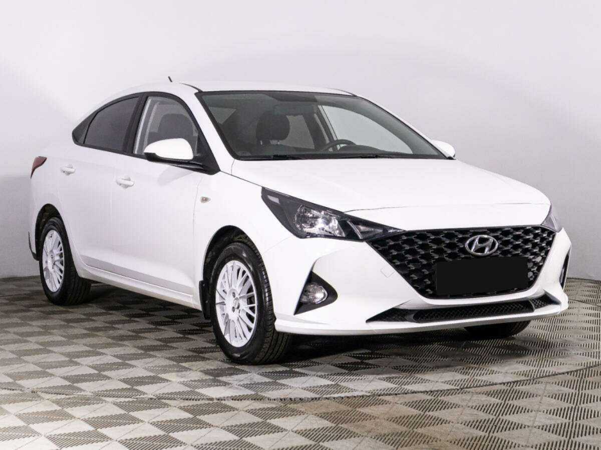 Hyundai Solaris б/у, 2021, Автоматическая. Фото: #2