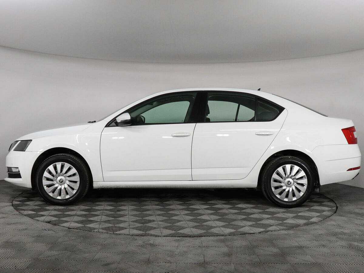 Skoda Octavia б/у, 2019, Автоматическая. Фото: #7