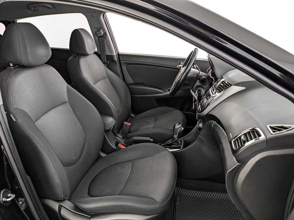 Hyundai Solaris б/у, 2015, Автоматическая. Фото: #18