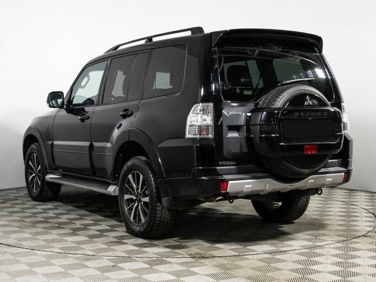 Mitsubishi Pajero б/у, 2012, Автоматическая. Фото: #5