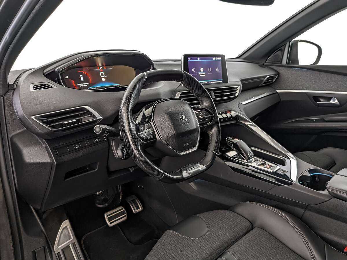 Peugeot 3008 б/у, 2018, Автоматическая. Фото: #10