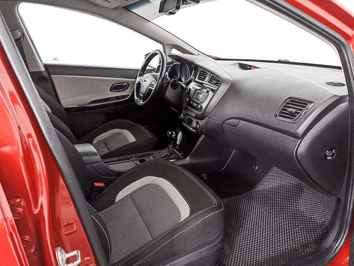 Kia Ceed б/у, 2014, Автоматическая. Фото: #8
