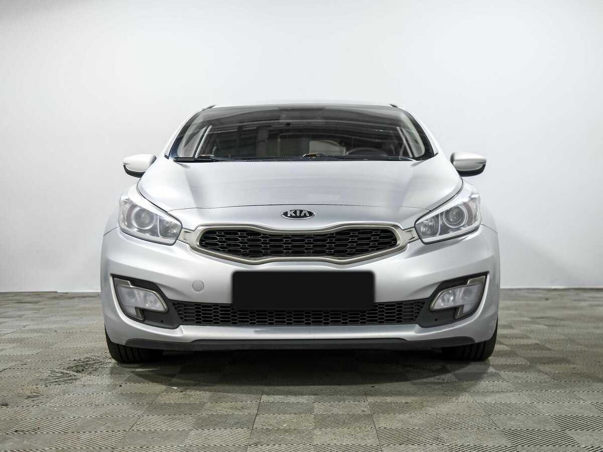 Kia Ceed б/у, 2013, Автоматическая. Фото: #1