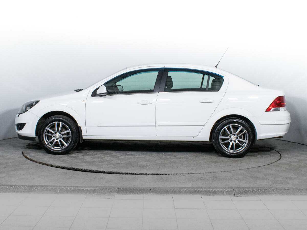 Opel Astra б/у, 2014, Механическая. Фото: #7