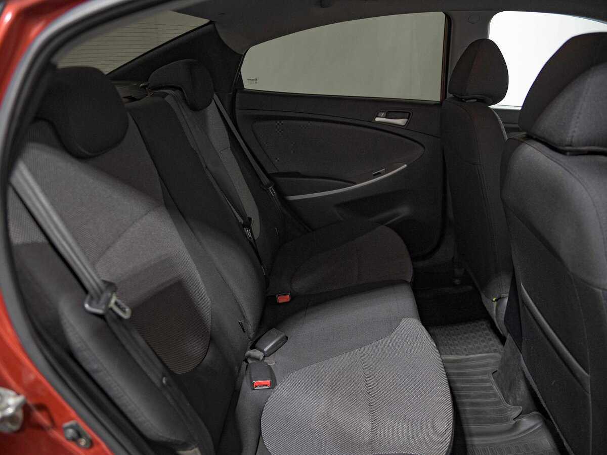 Hyundai Solaris б/у, 2012, Автоматическая. Фото: #10