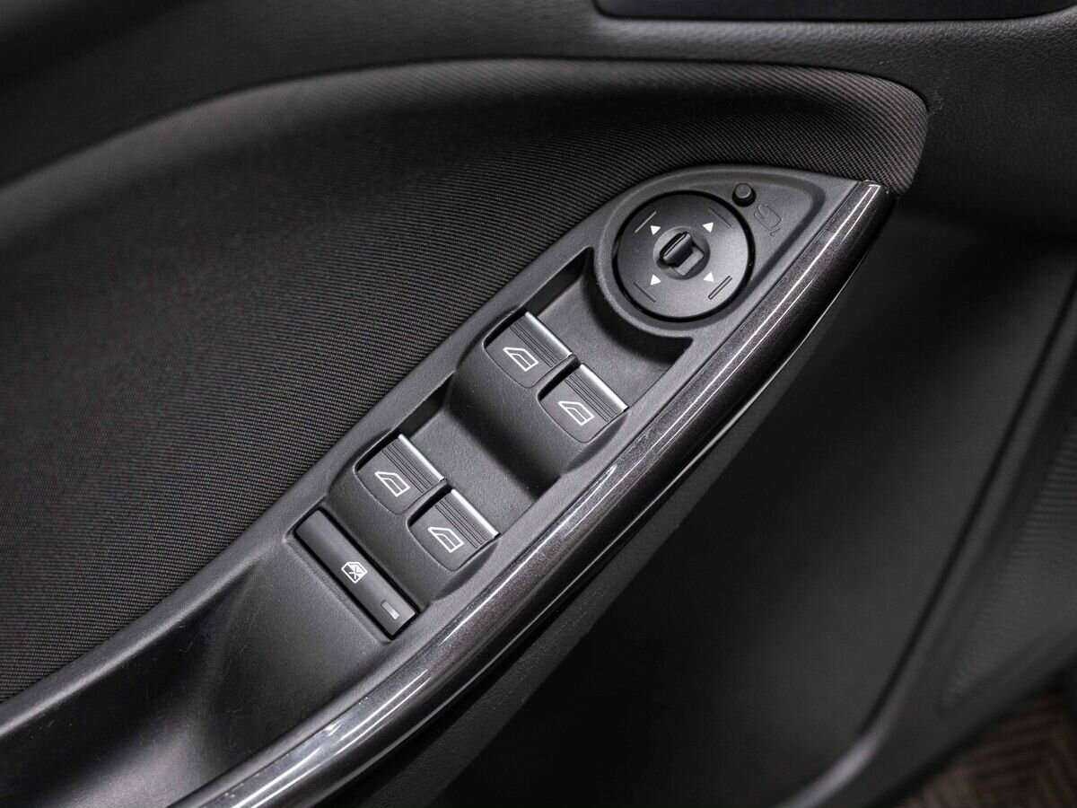 Ford Focus б/у, 2017, Автоматическая. Фото: #20