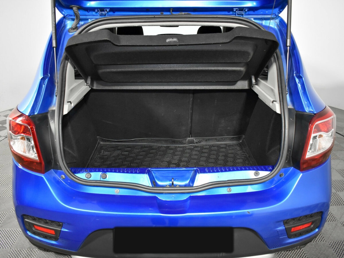 Renault Sandero б/у, 2018, Механическая. Фото: #17