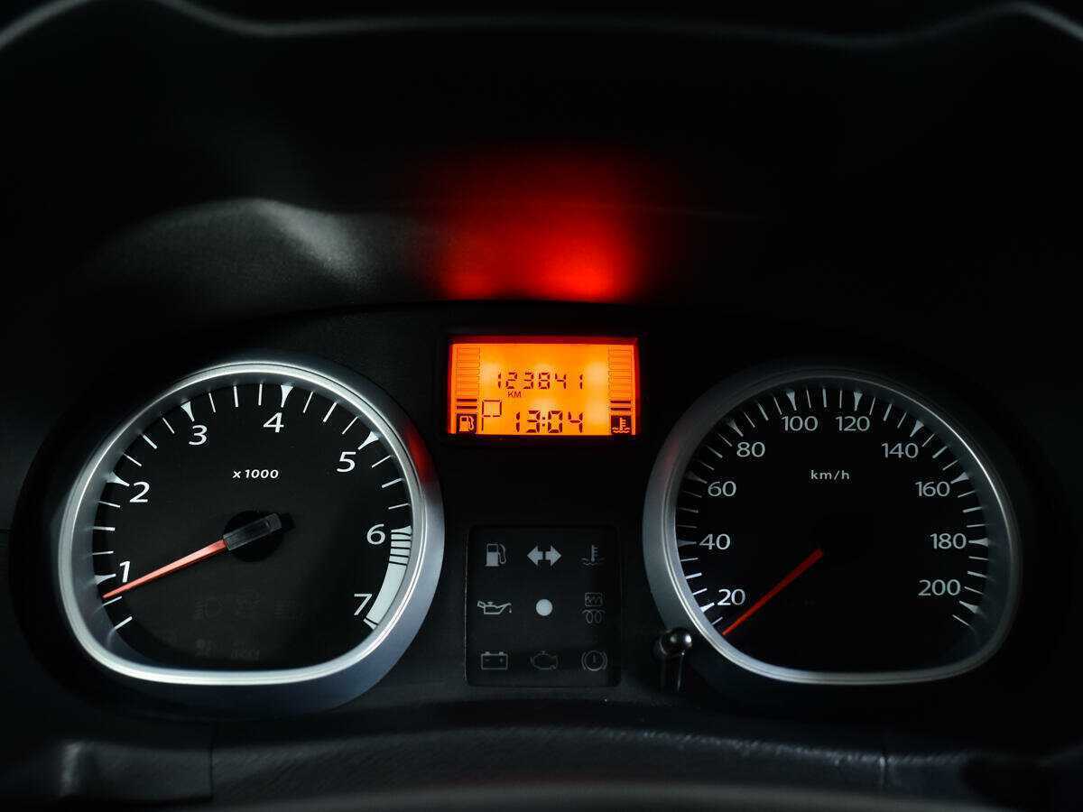 Renault Duster б/у, 2014, Автоматическая. Фото: #10