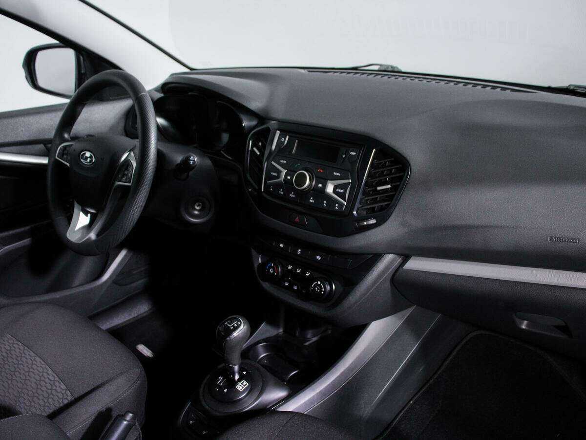 Lada (ВАЗ) Vesta б/у, 2019, Роботизированная. Фото: #5