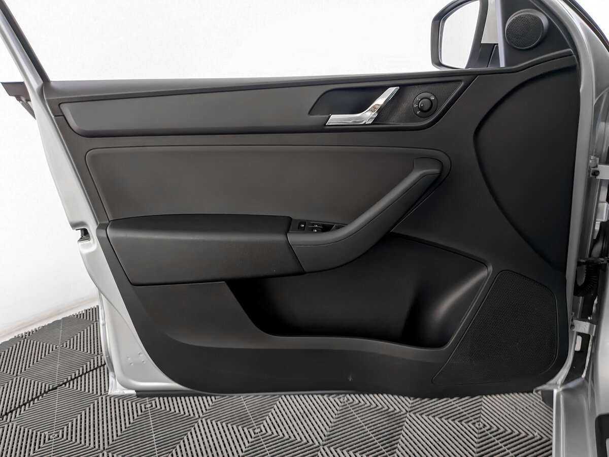 Skoda Rapid б/у, 2016, Автоматическая. Фото: #13