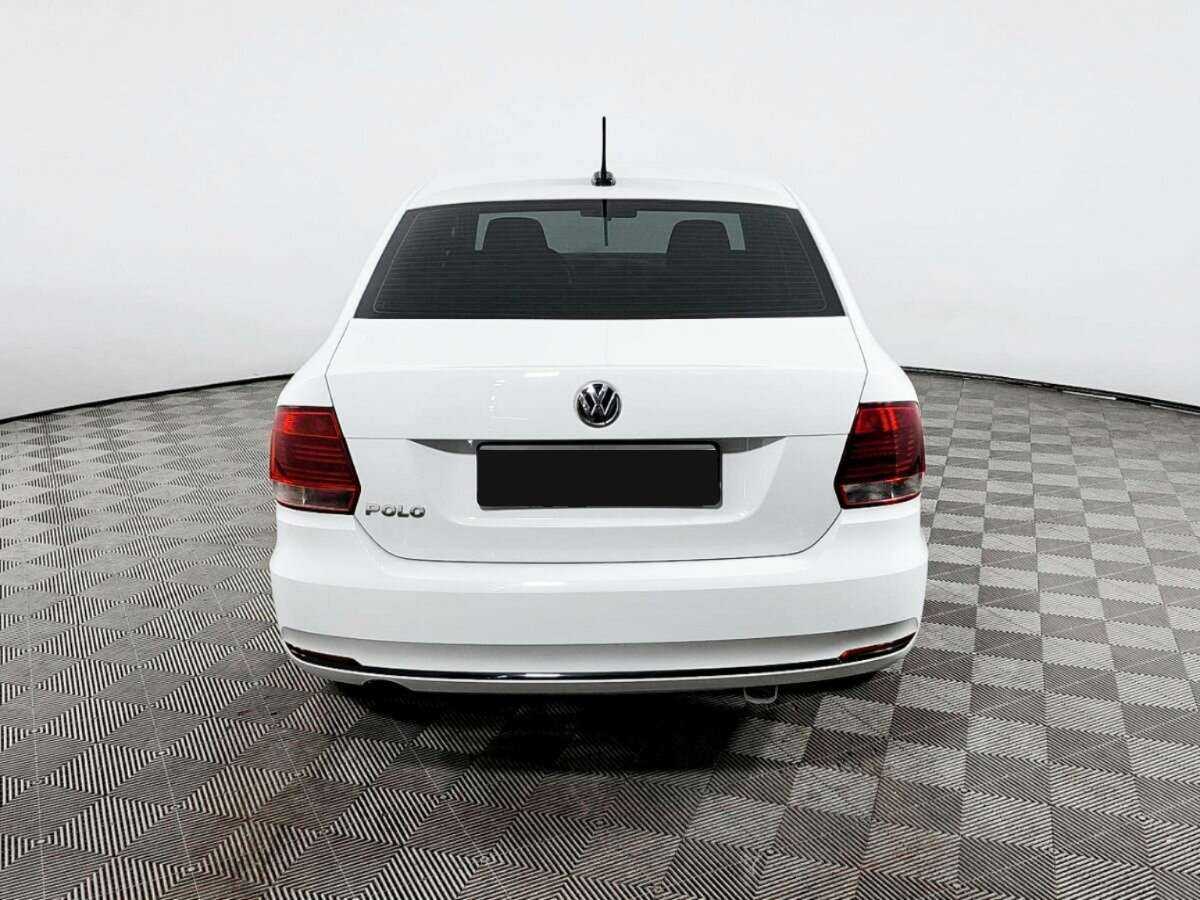 Volkswagen Polo б/у, 2019, Механическая. Фото: #5