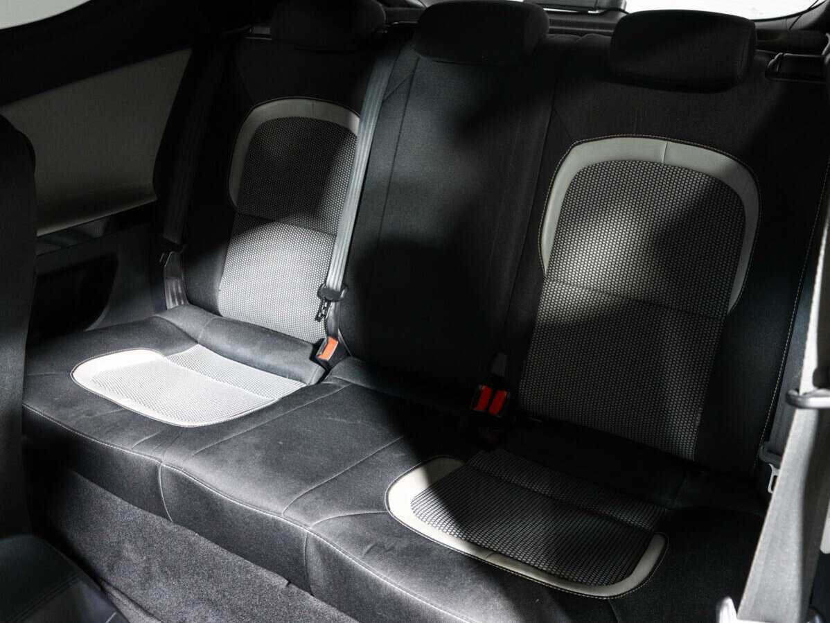 Kia Ceed б/у, 2013, Автоматическая. Фото: #7