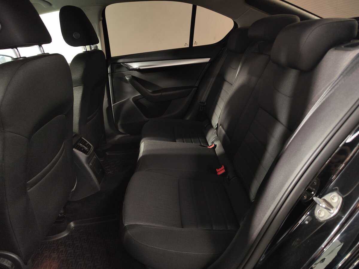 Skoda Octavia б/у, 2016, Роботизированная. Фото: #8