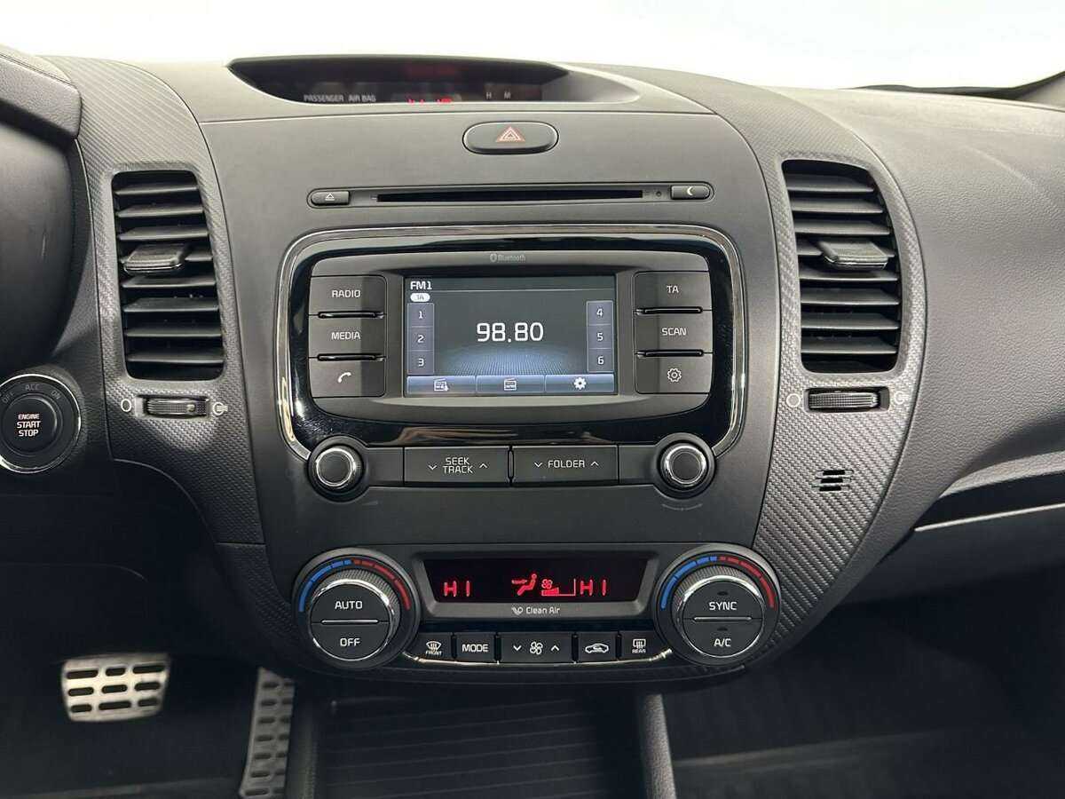 Kia Cerato б/у, 2017, Автоматическая. Фото: #11