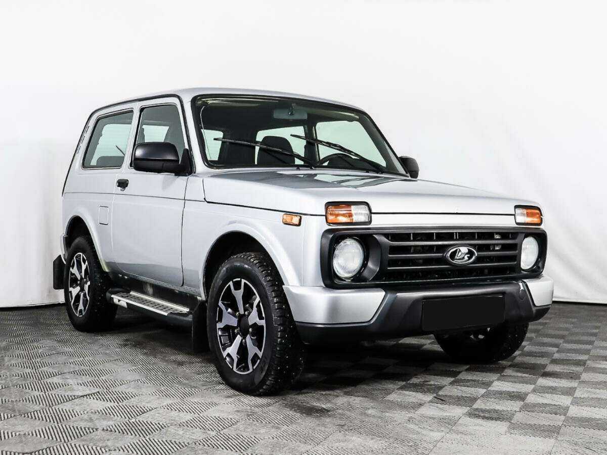 Lada (ВАЗ) 2121 (4x4) б/у, 2018, Механическая. Фото: #1