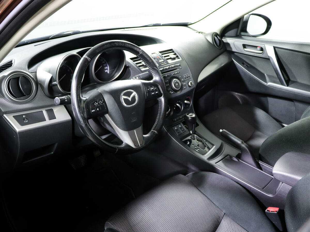 Mazda 3 б/у, 2012, Автоматическая. Фото: #11
