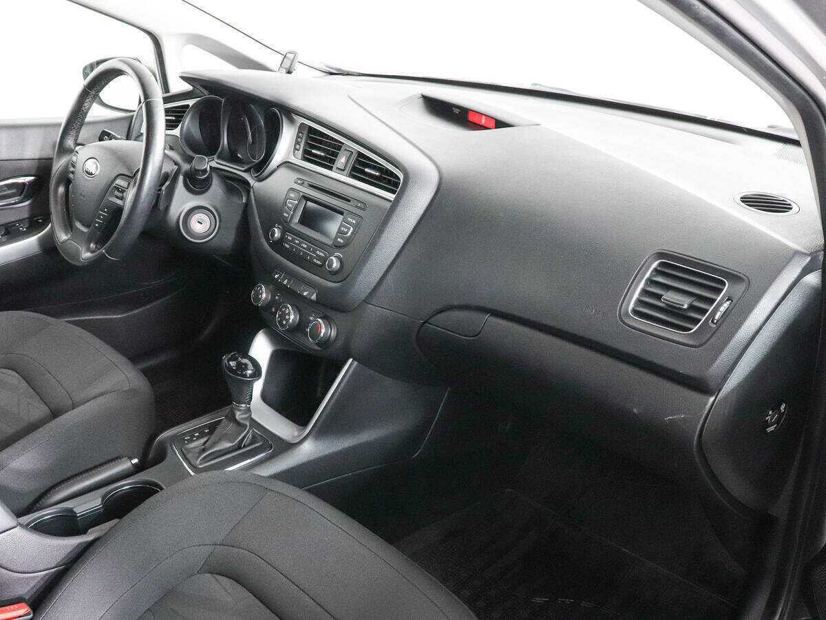 Kia Ceed б/у, 2016, Автоматическая. Фото: #9