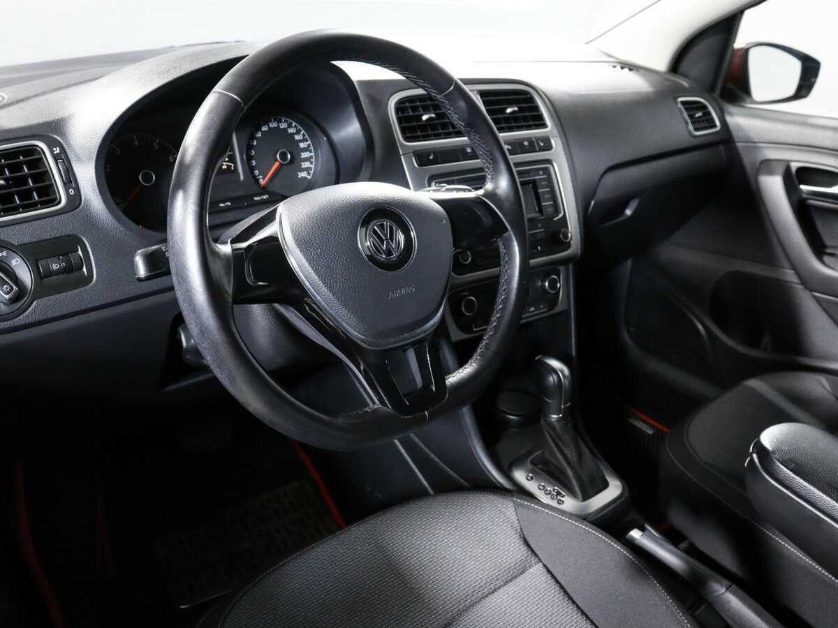 Volkswagen Polo б/у, 2018, Автоматическая. Фото: #13