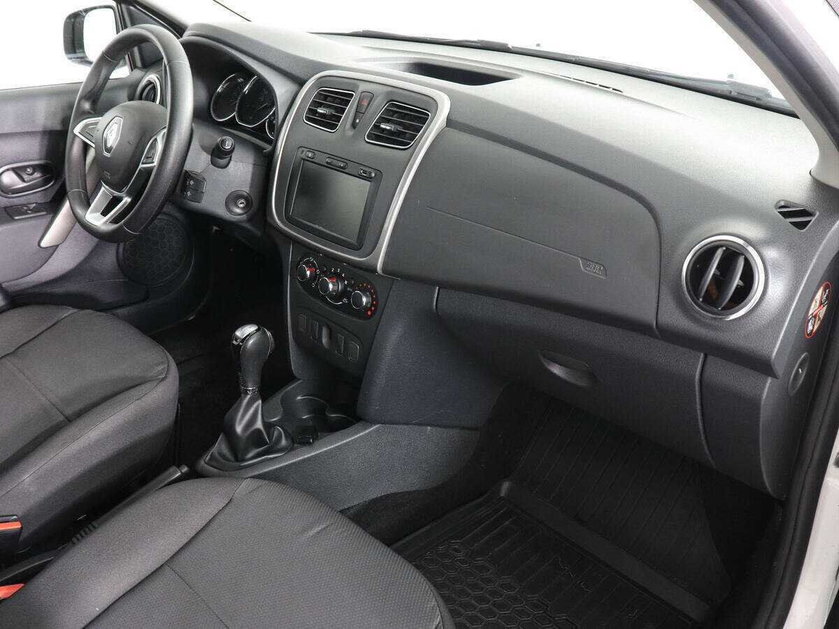 Renault Logan б/у, 2020, Автоматическая. Фото: #9