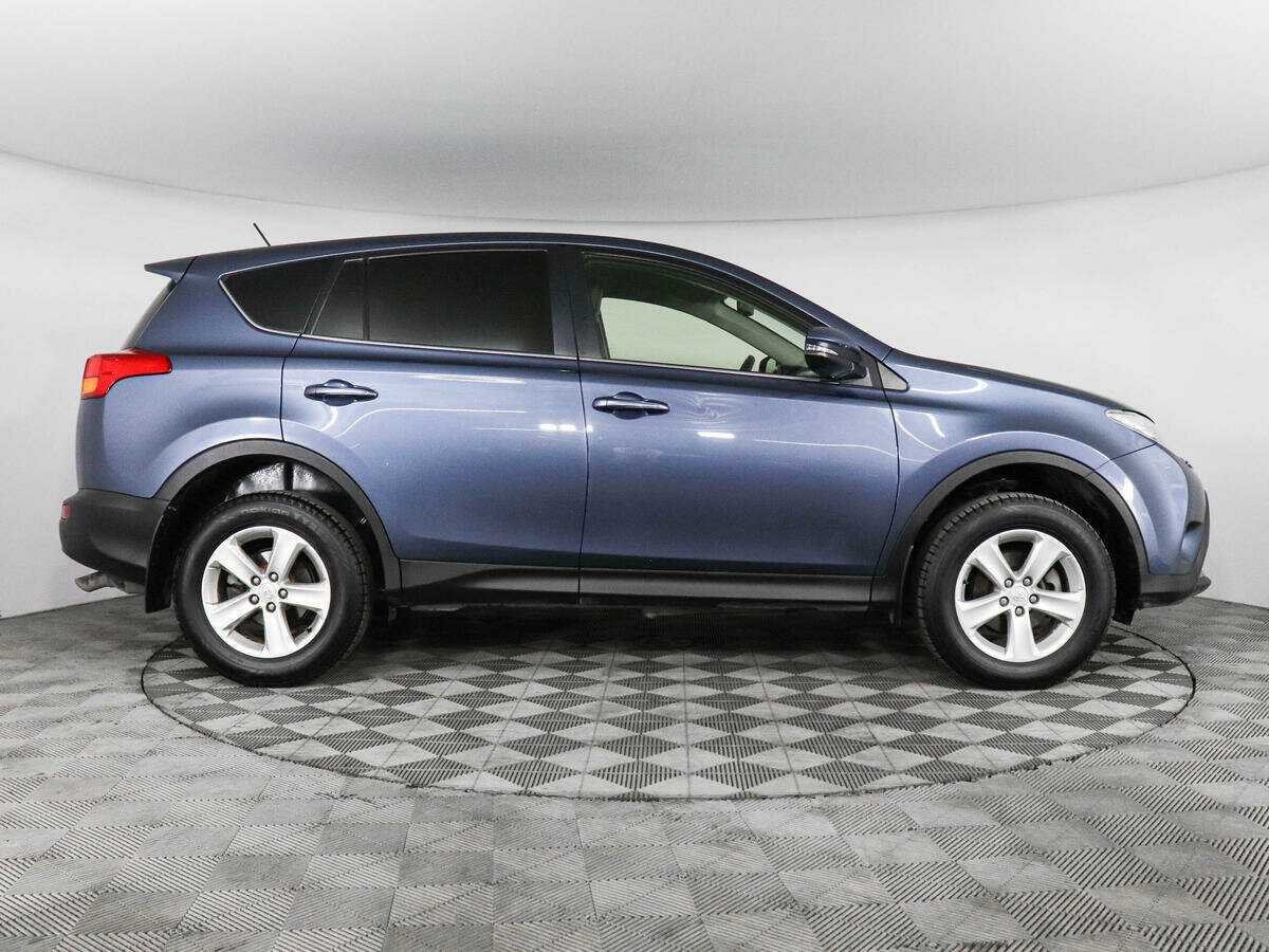 Toyota RAV4 б/у, 2013, Автоматическая. Фото: #3