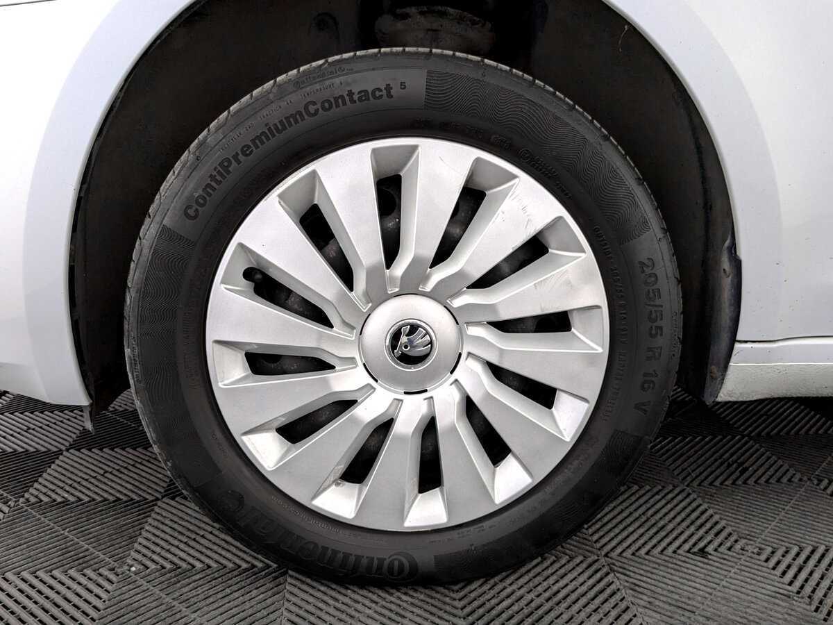 Skoda Octavia б/у, 2018, Автоматическая. Фото: #17