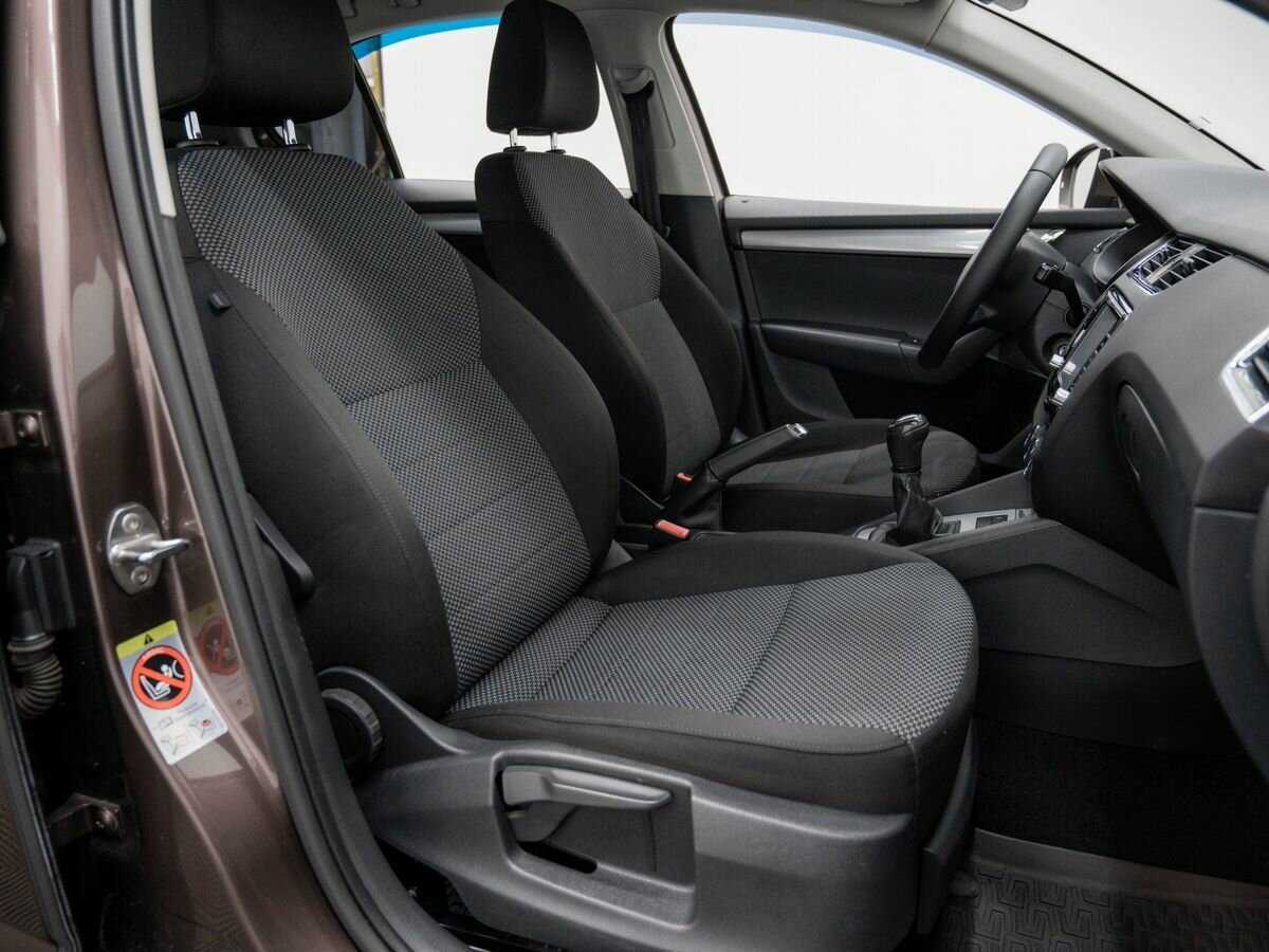 Skoda Octavia б/у, 2013, Механическая. Фото: #7