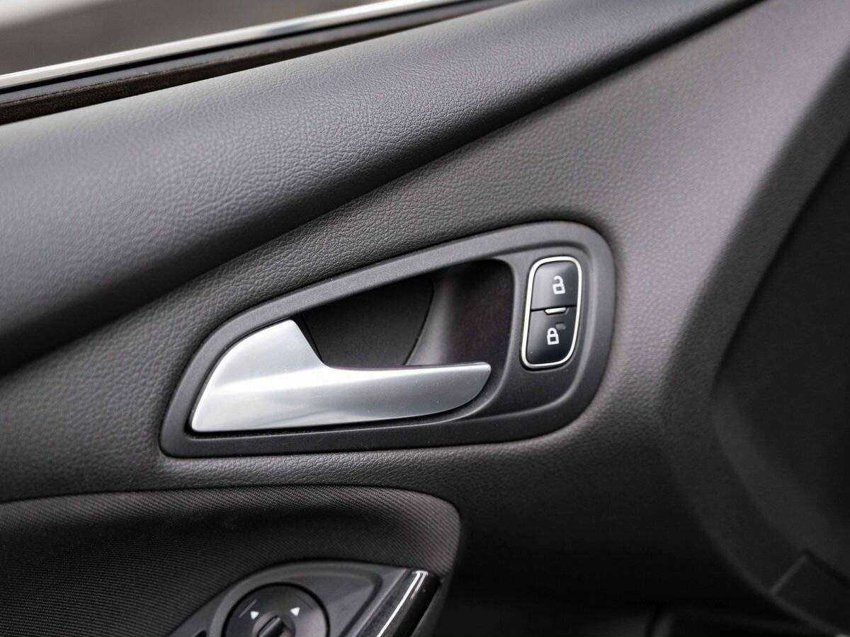 Ford Focus б/у, 2016, Автоматическая. Фото: #18