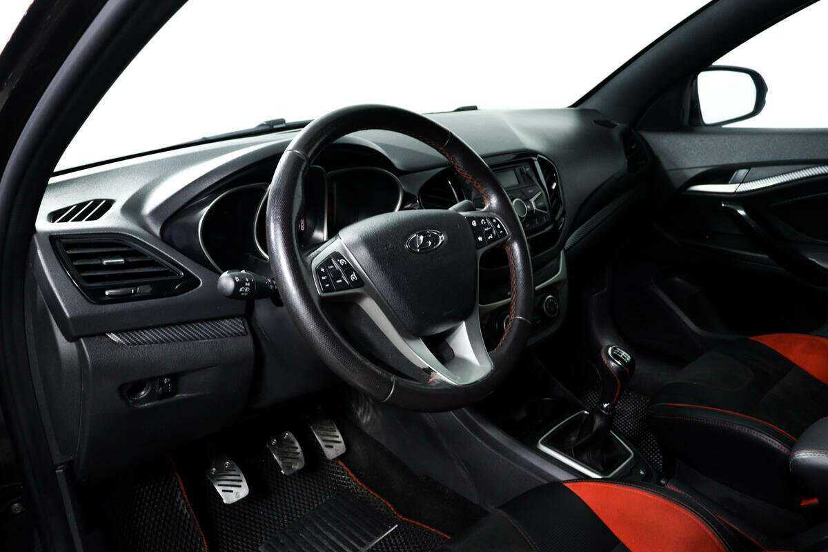 Lada (ВАЗ) Vesta б/у, 2022, Механическая. Фото: #12
