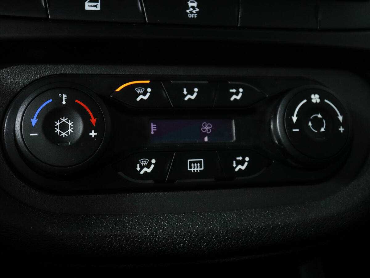 Lada (ВАЗ) Vesta б/у, 2016, Механическая. Фото: #14