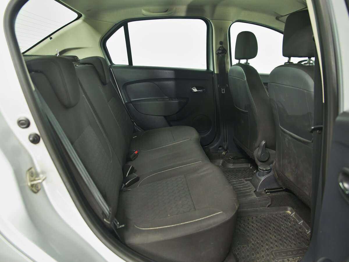 Renault Logan б/у, 2015, Автоматическая. Фото: #16