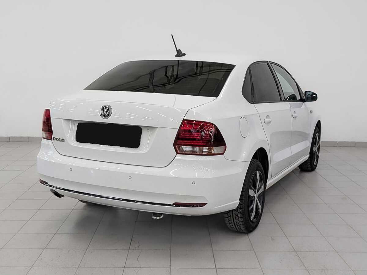 Volkswagen Polo б/у, 2018, Механическая. Фото: #4