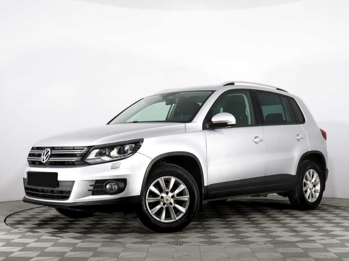 Volkswagen Tiguan б/у, 2016, Роботизированная. Посмотреть фото