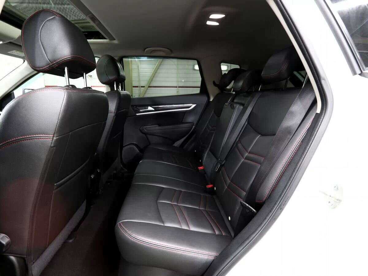 Dongfeng AX7 б/у, 2017, Автоматическая. Фото: #9