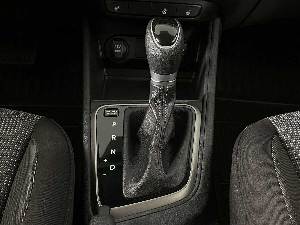 Hyundai Solaris б/у, 2021, Автоматическая. Фото: #10