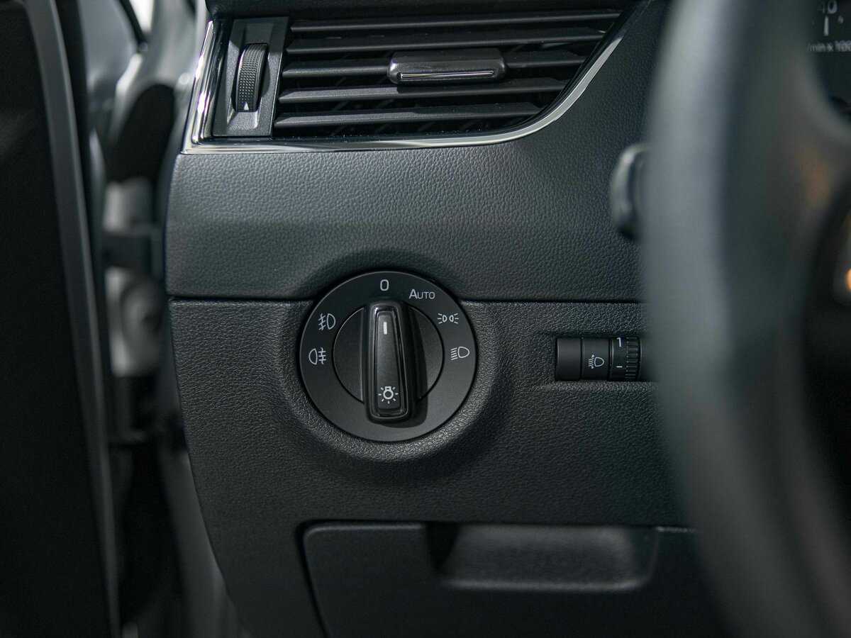 Skoda Octavia б/у, 2014, Роботизированная. Фото: #10