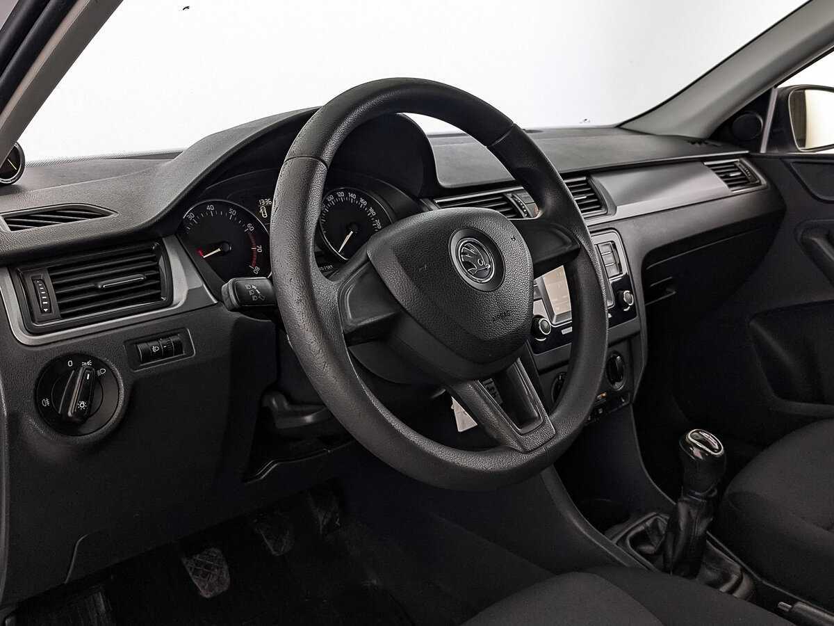 Skoda Rapid б/у, 2017, Механическая. Фото: #13