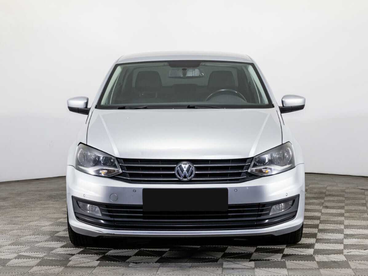 Volkswagen Polo б/у, 2016, Автоматическая. Фото: #1