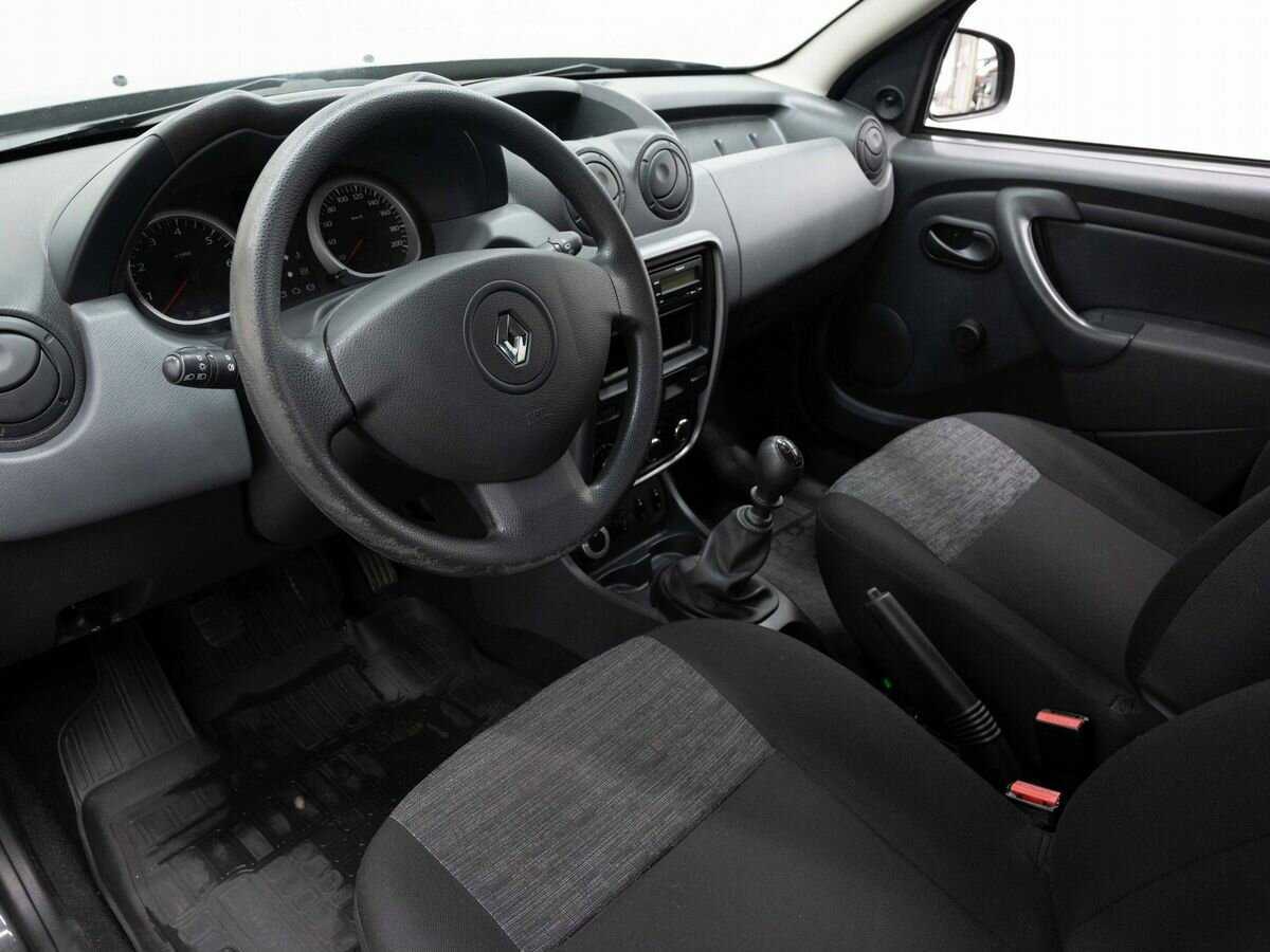 Renault Duster б/у, 2013, Механическая. Фото: #6