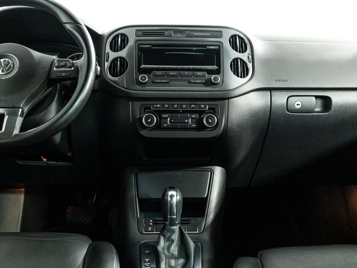 Volkswagen Tiguan б/у, 2012, Автоматическая. Фото: #13