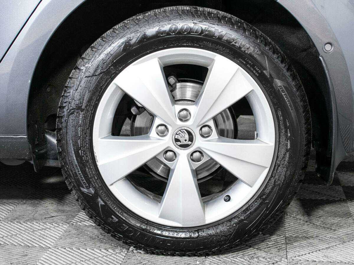 Skoda Octavia б/у, 2020, Автоматическая. Фото: #17